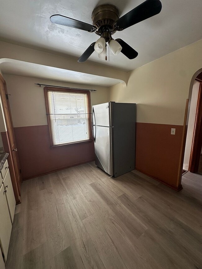 Photo - 4811 Albertly Ave