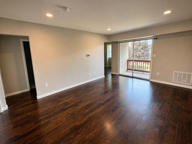 Photo - 1230 Liberte Ct