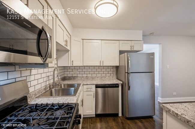 12151 S Western Ave Unit 3