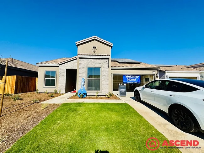 Building Photo - Newly-Built Lennar Home In Southwest!
