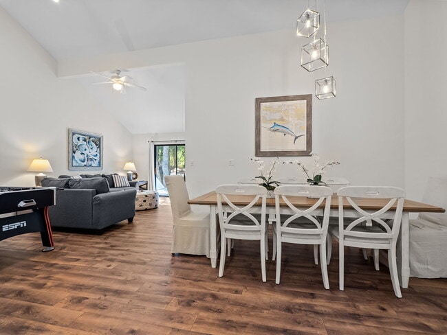 Photo - 131 Oakleaf Dr