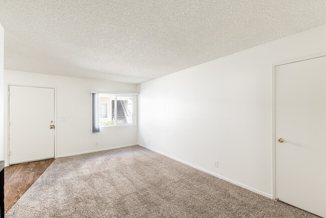 Parkwood Apartments