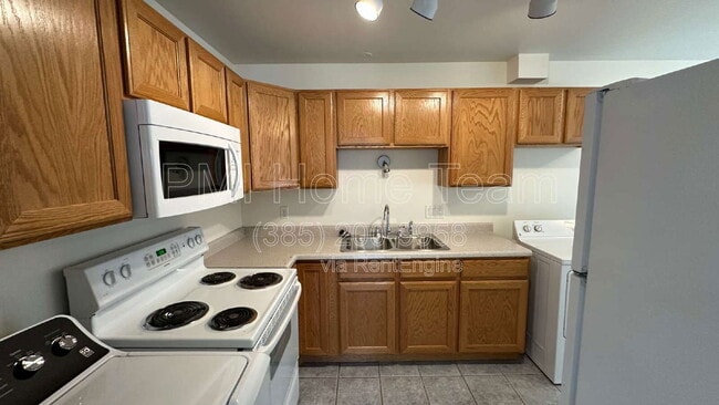 Photo - 1908 W 4975 S Unit 1