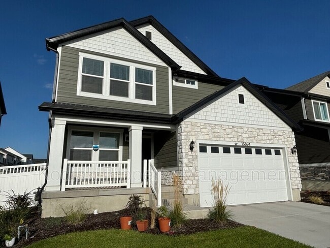 Building Photo - 13874 S Greenford Ln