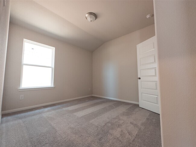Photo - 8015 Virginia Dr