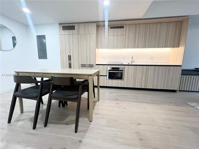 Photo - 225 N Miami Ave Unit 225 N Miami Ave # 1004