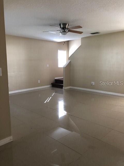 Photo - 8431 Hawbuck St