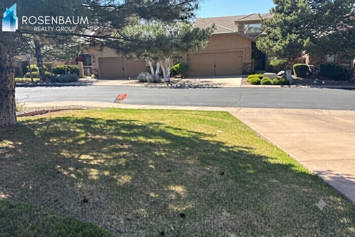1263 Crown Ridge Dr