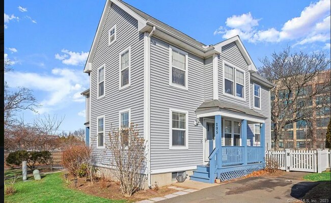 Photo - 295 Ashmun St