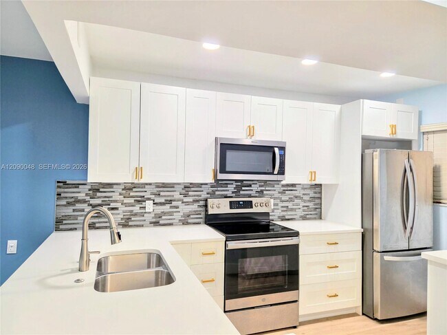 Building Photo - 3605 S Ocean Blvd Unit 210