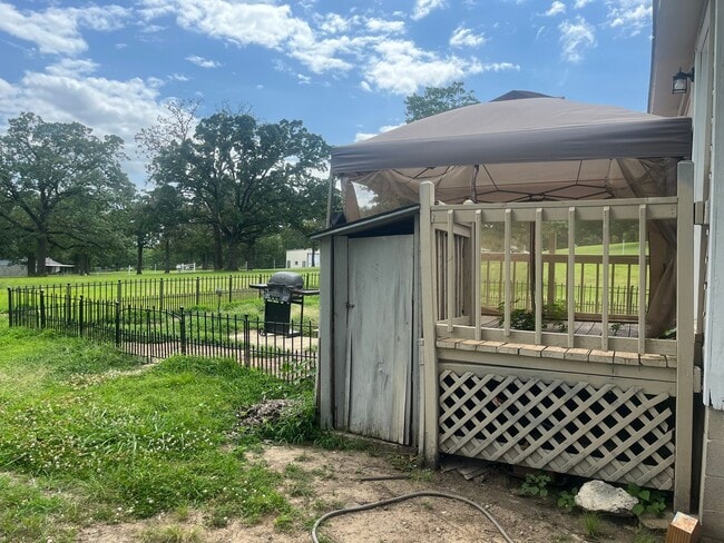 Photo - Small Family Home In Berryhill!