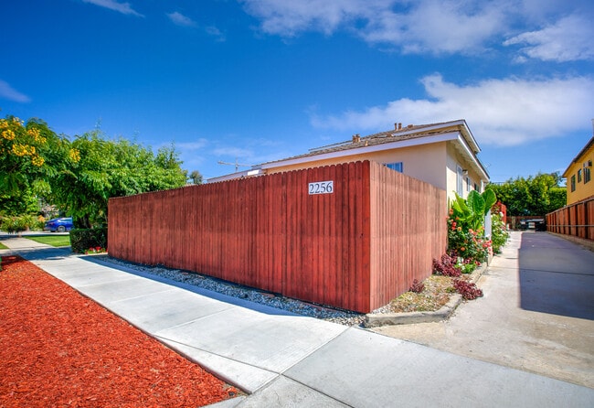 Photo - 2256 S Carmelina Ave