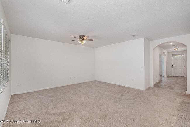 Photo - 899 Forest Trace Cir