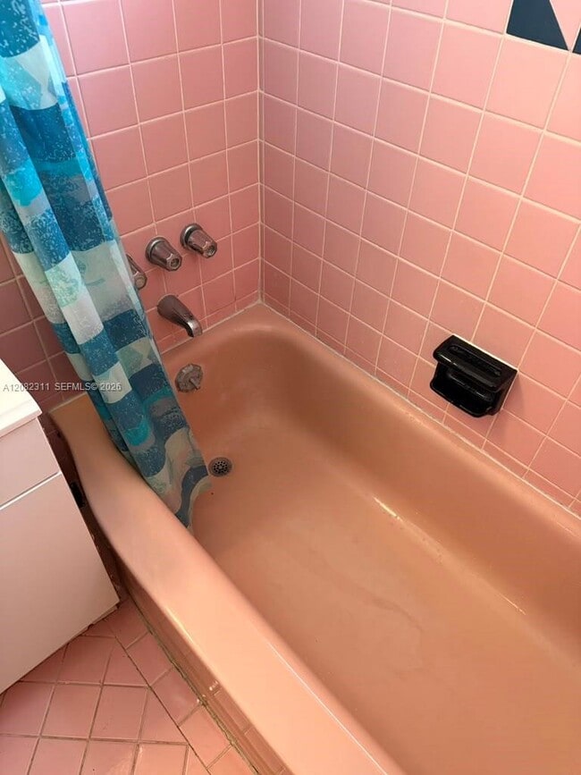 8132 Harding Ave Unit 9