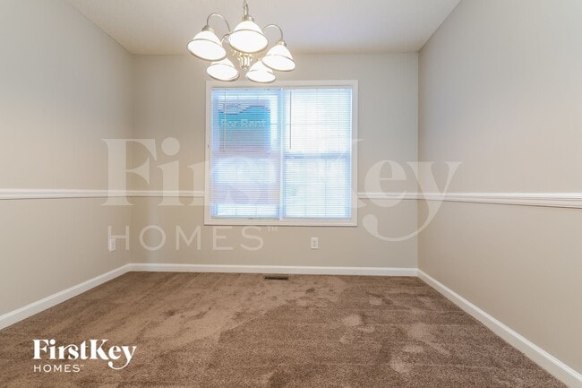 Photo - 3240 Hilltop Cir