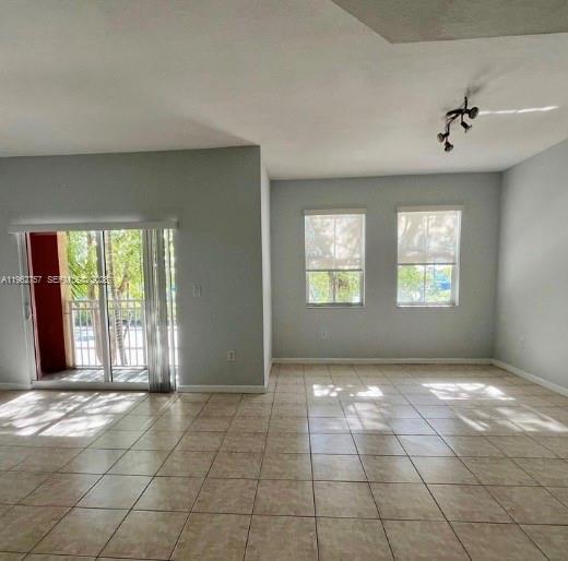 Photo - 11202 NW 83rd St