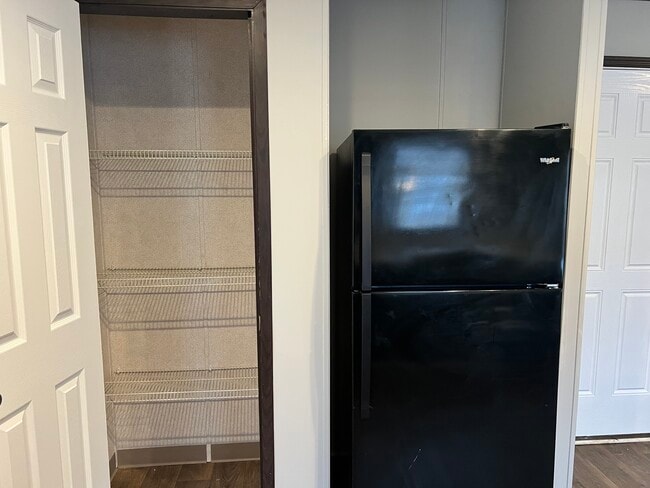 Photo - 3519 Loveside Terrace