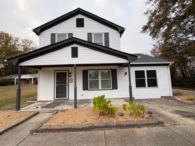 Building Photo - 619 Randolph Rd