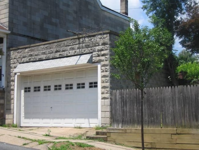 Photo - 200 N 7th St