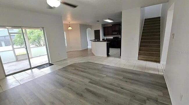 Photo - 460 Nadeau Way