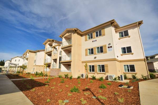 Photo - Senator Conness Apartments