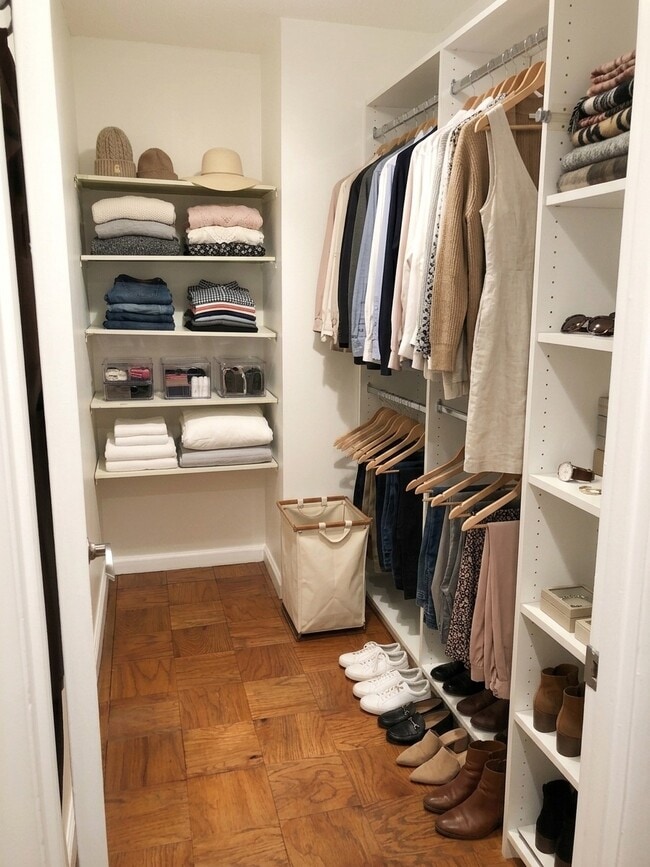 Closet - Staged