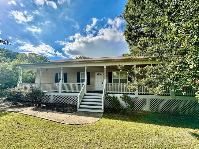 Photo - 3331 Robinwood Rd