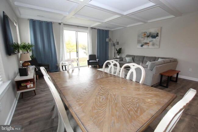 Photo - 17701 WILKENS Way