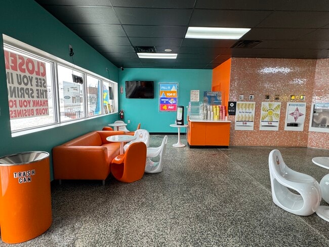 Photo - Twist Frozen Yogurt Oscoda