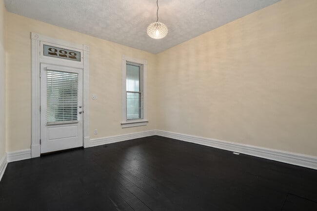 Photo - 222 W 2nd Ave
