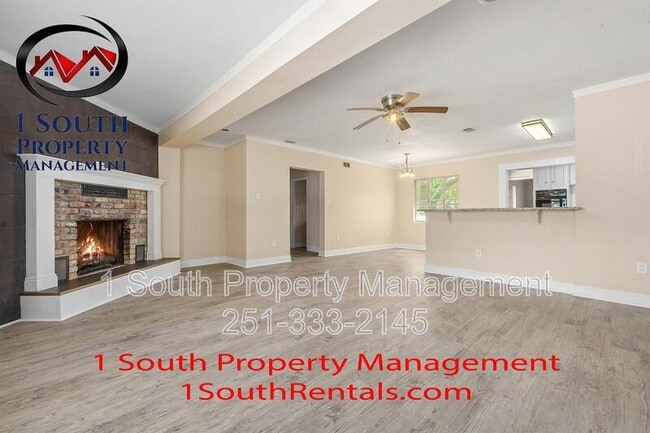 Photo - 3875 Hawthorne Dr