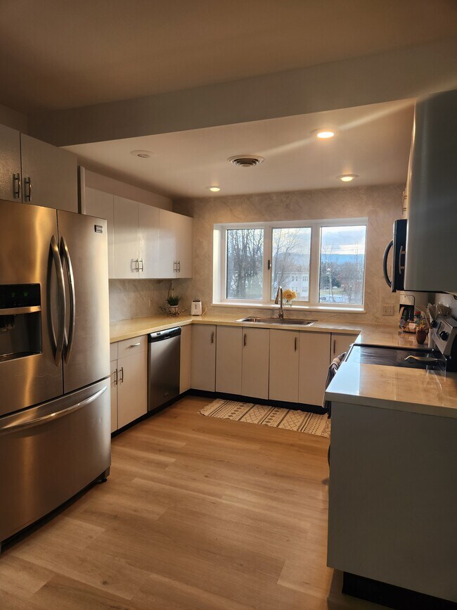 Photo - 2106 Northway Rd Unit Nursing student/multi fam