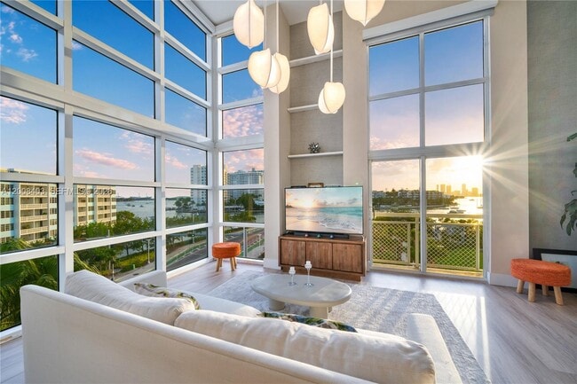 Photo - 1701 Sunset Harbour Dr Unit L501