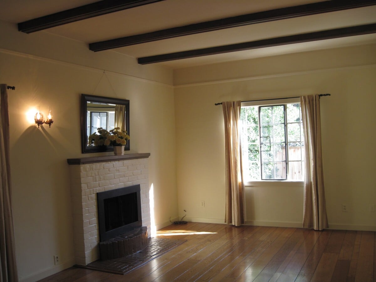 Photo - 82 Hillview Ave