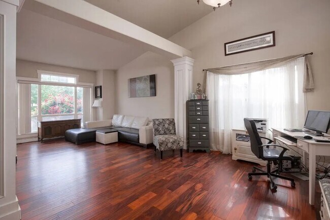 Photo - 1636 E Fireside Dr