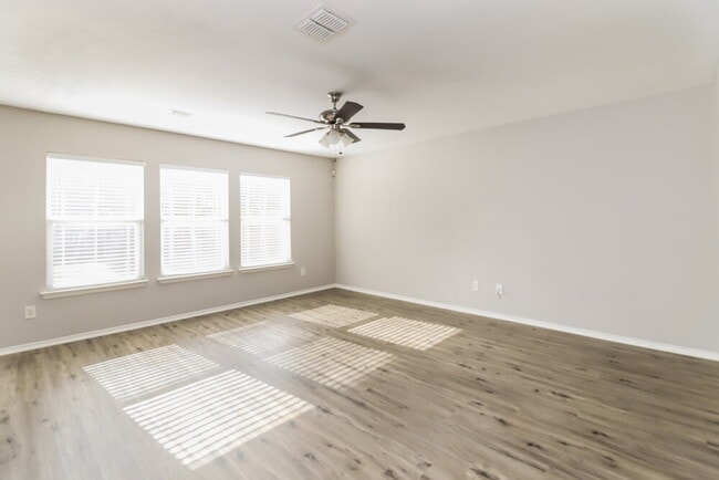 Photo - 4649 Sea Ridge Dr