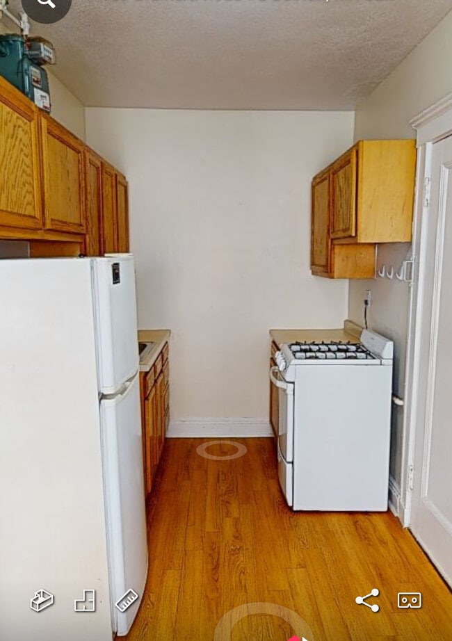 Building Photo - 59 Brainerd Rd Unit 2 Rental