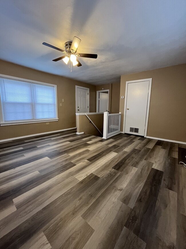 Photo - 114 Moffett Ave