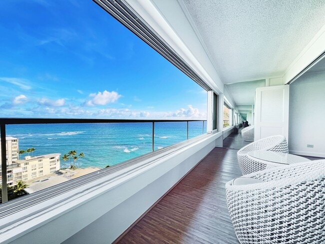 Photo - Ocean Front, Gold Coast, Furnished Condo with Direct Ocean Views! Unidad 1809