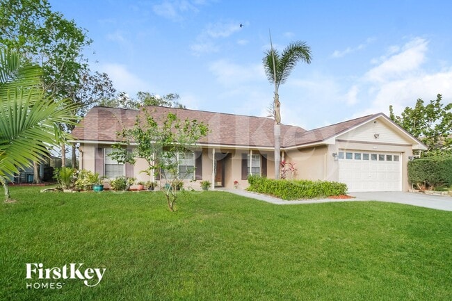 Photo - 372 Fairgreen Pl
