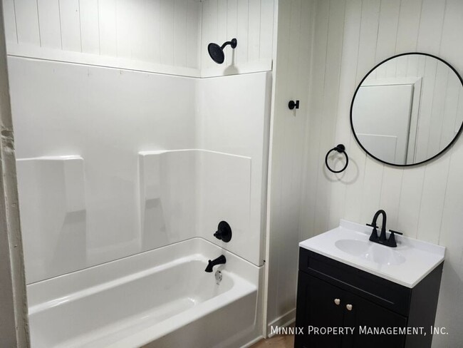 Photo - 335 W. Division-