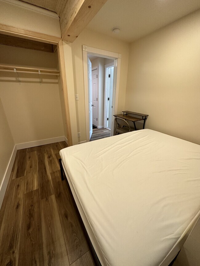 Photo - 49 13th St Unit 1