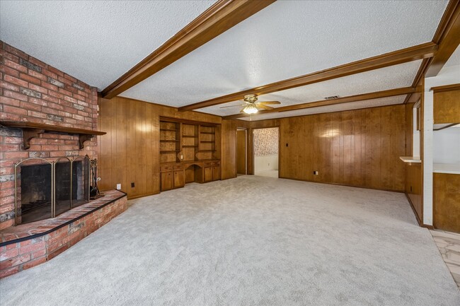 Photo - 11926 Waldemar Dr