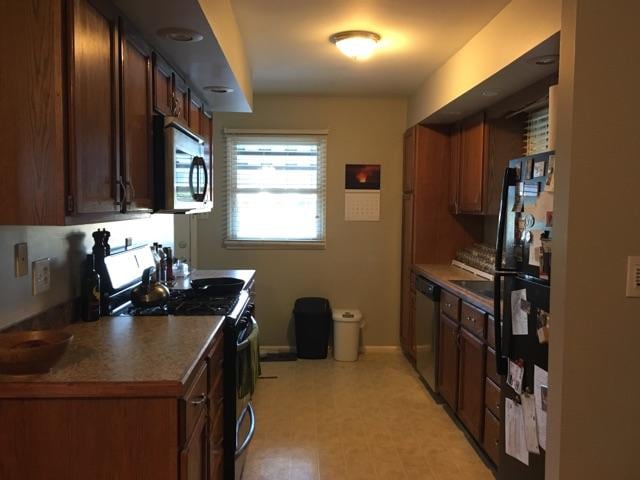 Photo - 202 Hessel Blvd