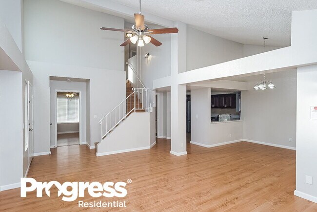 Photo - 827 Schooner Dr