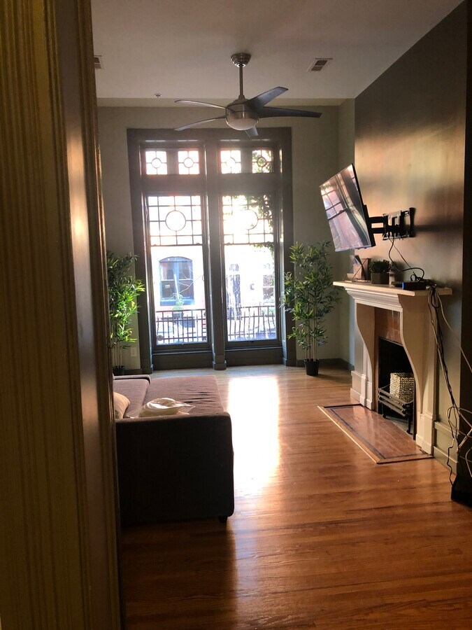 Photo - 1010 N Calvert St