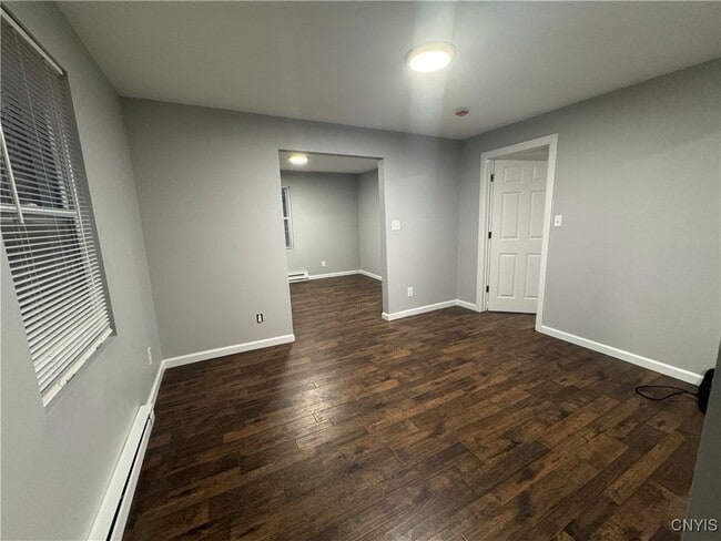 Photo - 121 E Main St