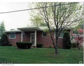 Building Photo - 5605 Erie St Rental