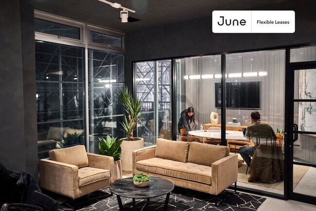 Photo - Absolutely ROOM at The Heritage House Unit 1