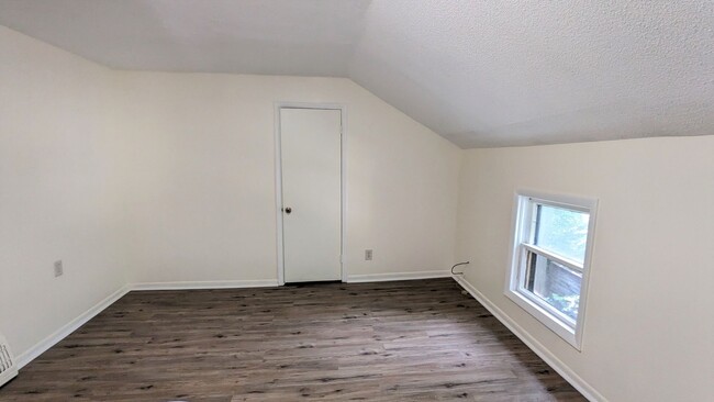 Photo - 1893 Jefferson St Unidad 3